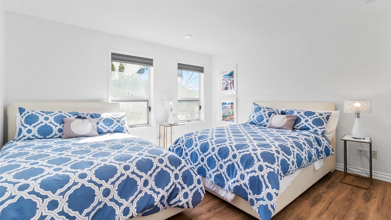 Photo of Bedroom in South Central