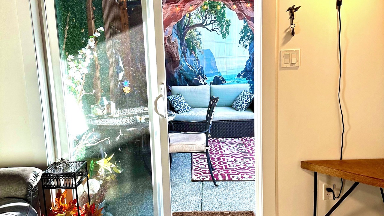 Photo of Livingroom in Campbell River