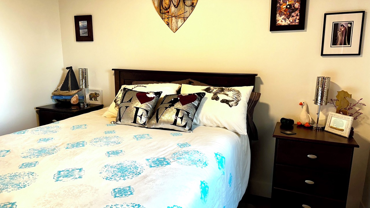 Photo of Bedroom in Campbell River