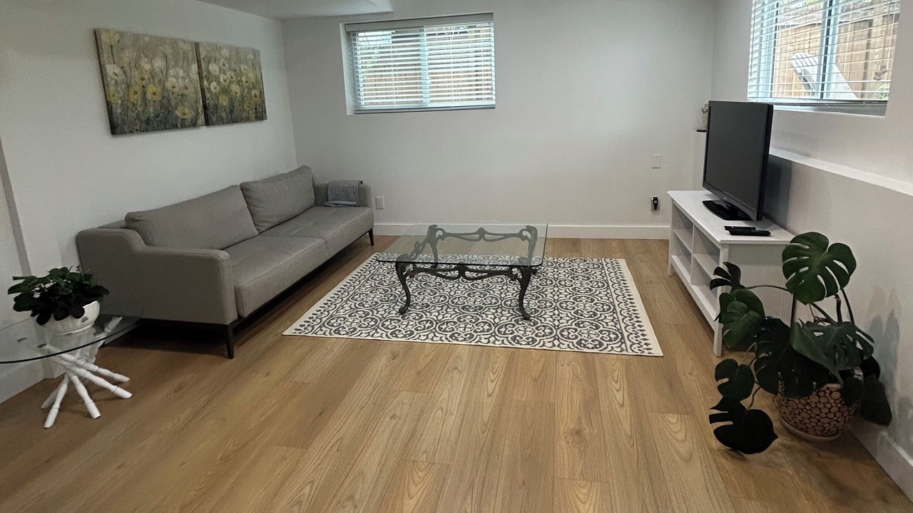 Photo of Livingroom in Upper Lonsdale