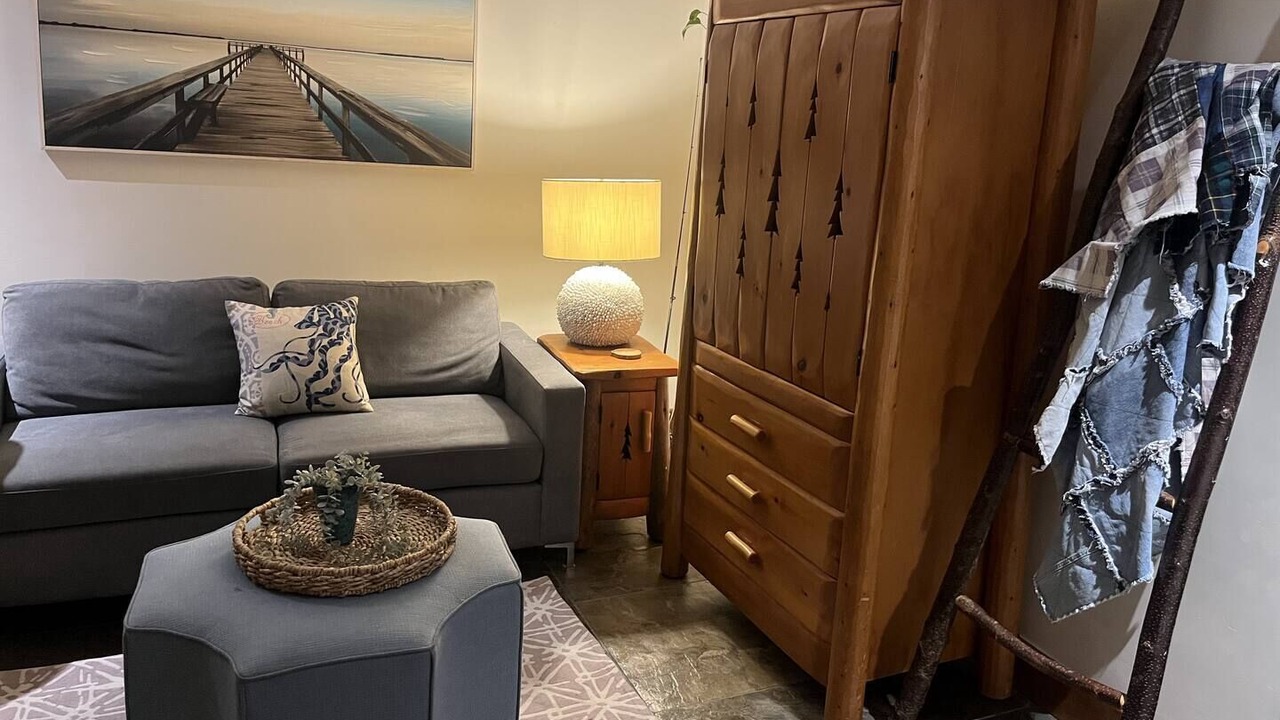 Photo of Livingroom in Lions Bay