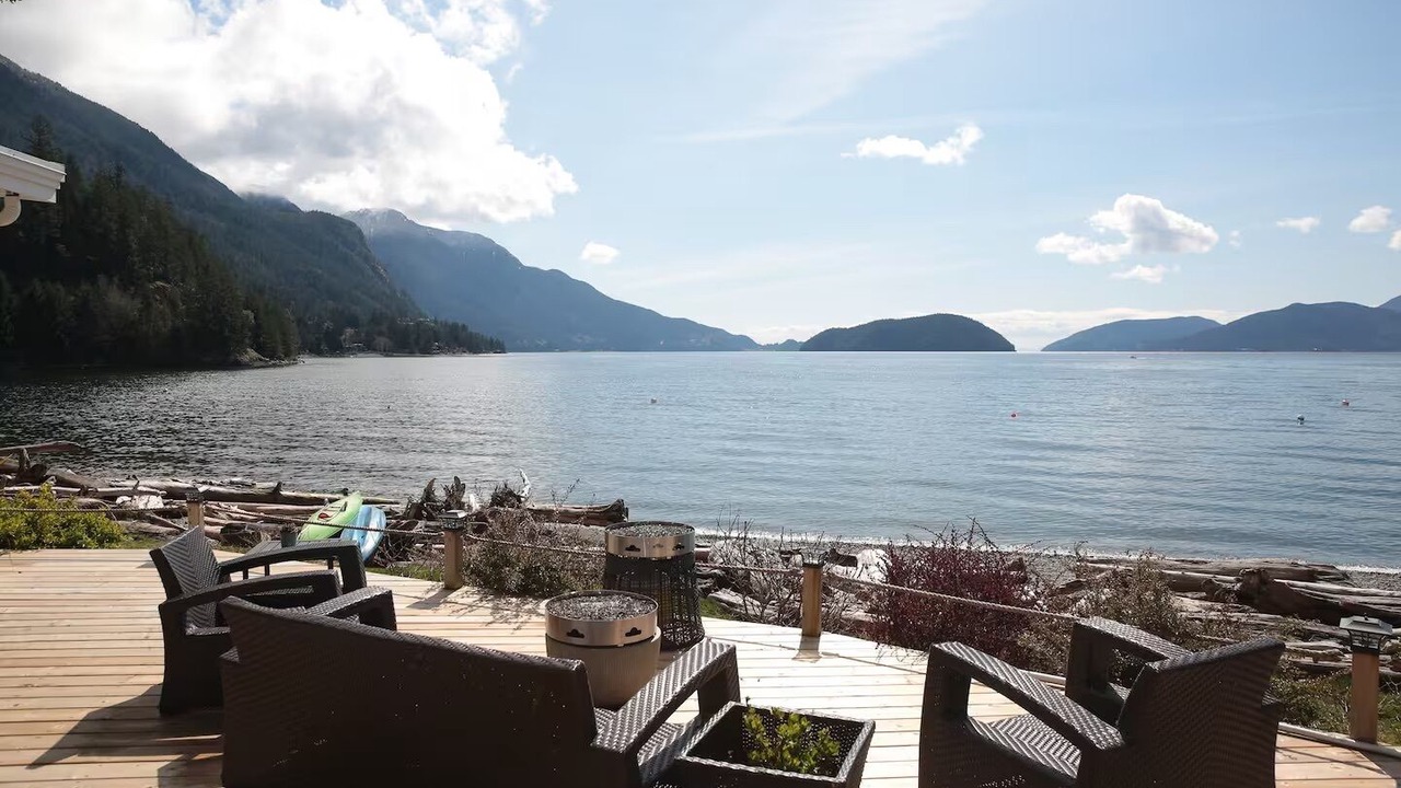 Photo of Patio Balcony in Lions Bay
