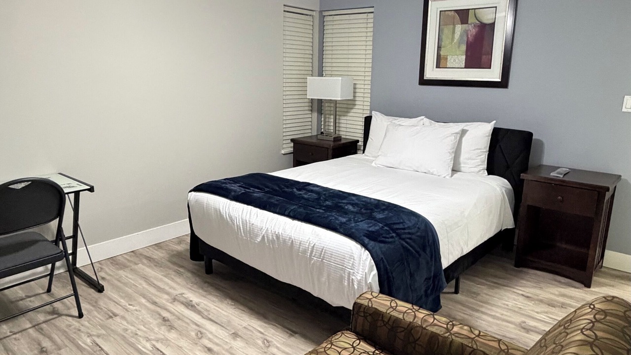 Photo of Bedroom in Townline Hill