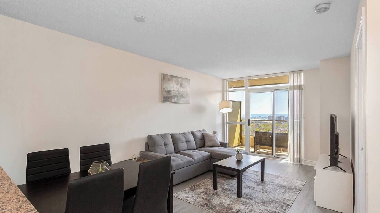Photo of Livingroom in Downtown Mississauga
