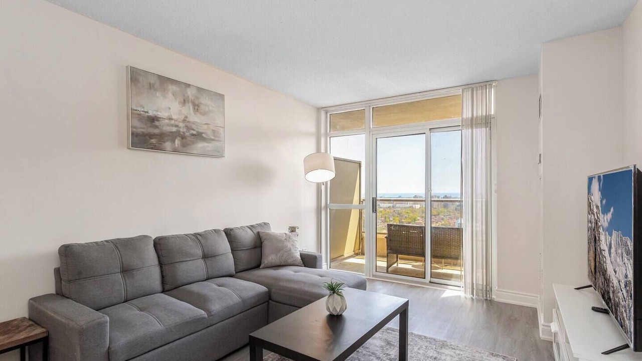 Photo of Livingroom in Downtown Mississauga