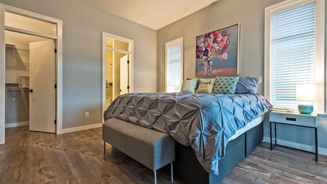 Photo of Bedroom in Okanagan-Similkameen