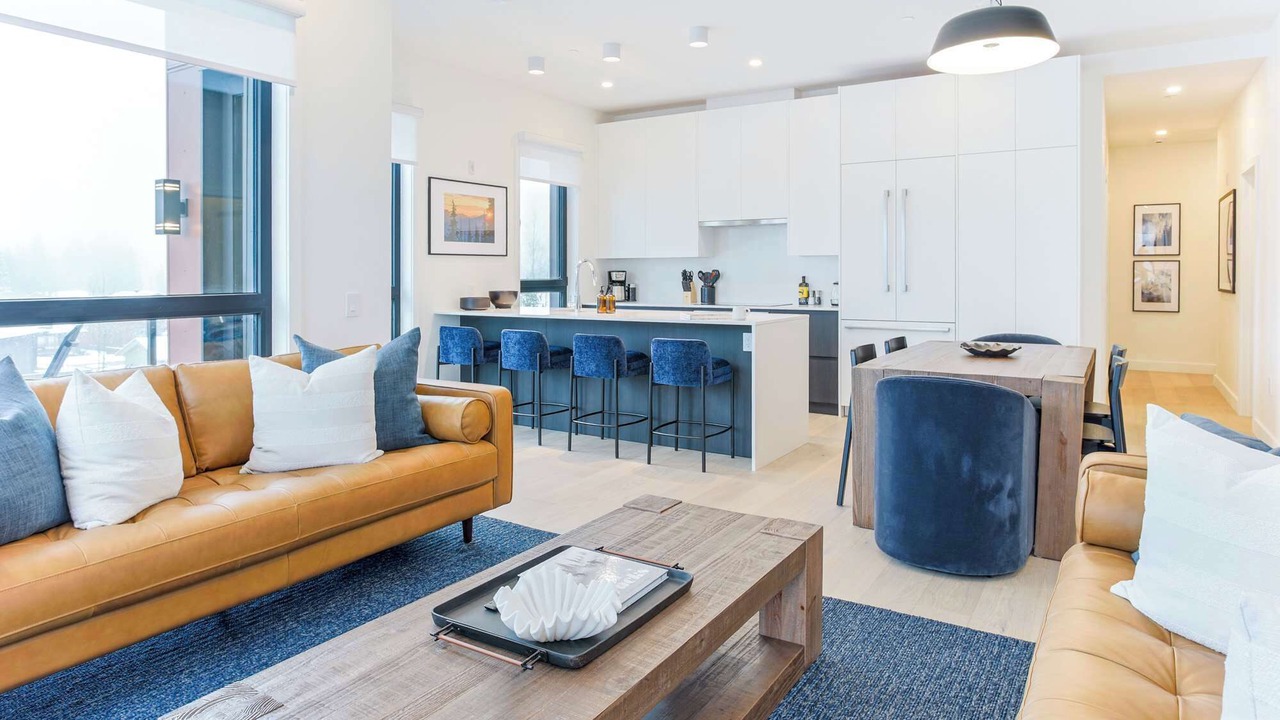 Photo of Livingroom in Revelstoke