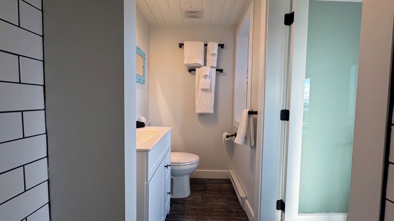 Photo of Bathroom in Salt Spring Island