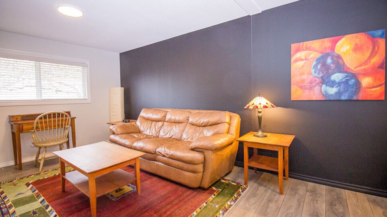 Photo of Livingroom in Okanagan-Similkameen