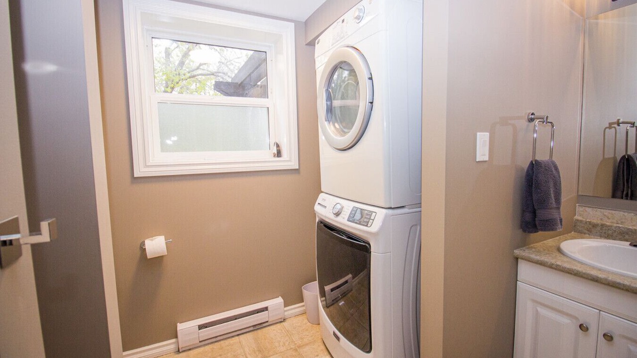 Photo of Bathroom in Okanagan-Similkameen