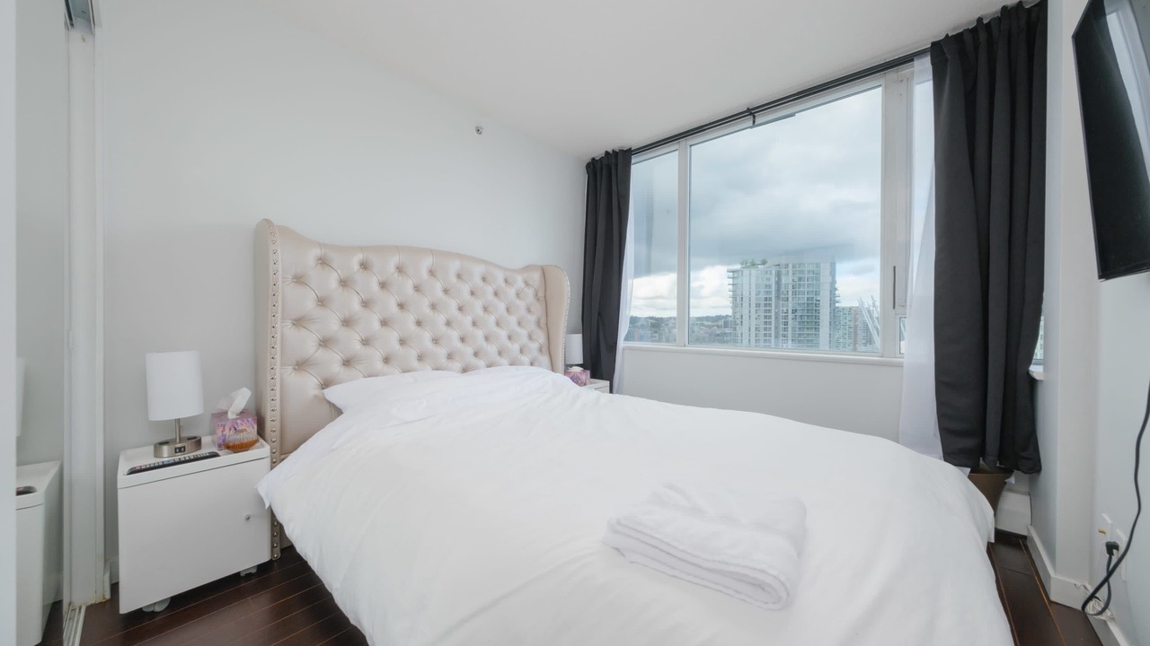 Photo of Bedroom in Crosstown