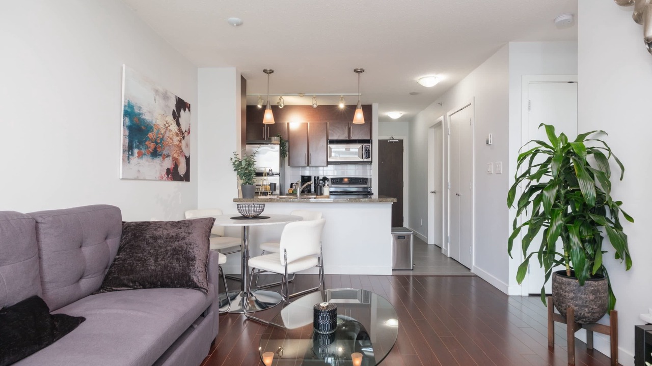 Photo of Livingroom in Crosstown