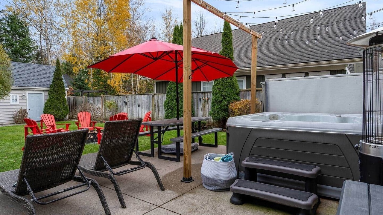 Photo of Patio Balcony in Wasaga Beach
