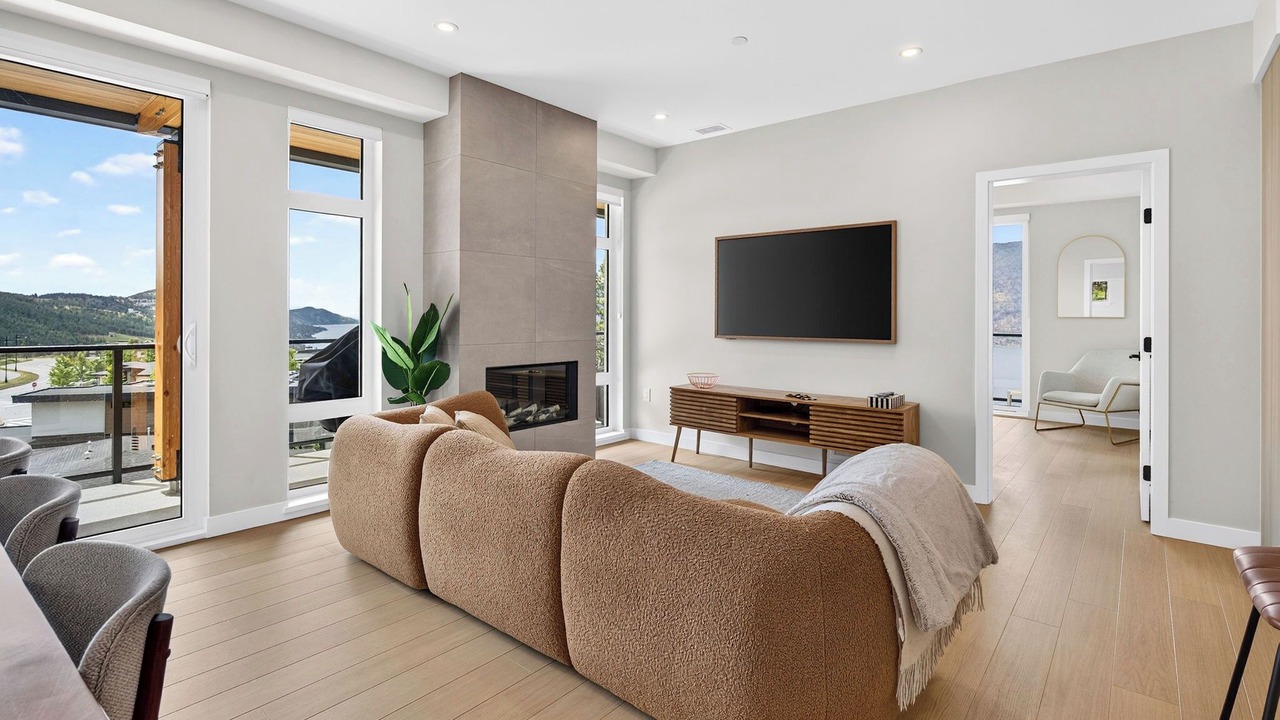 Photo of Livingroom in Central Okanagan