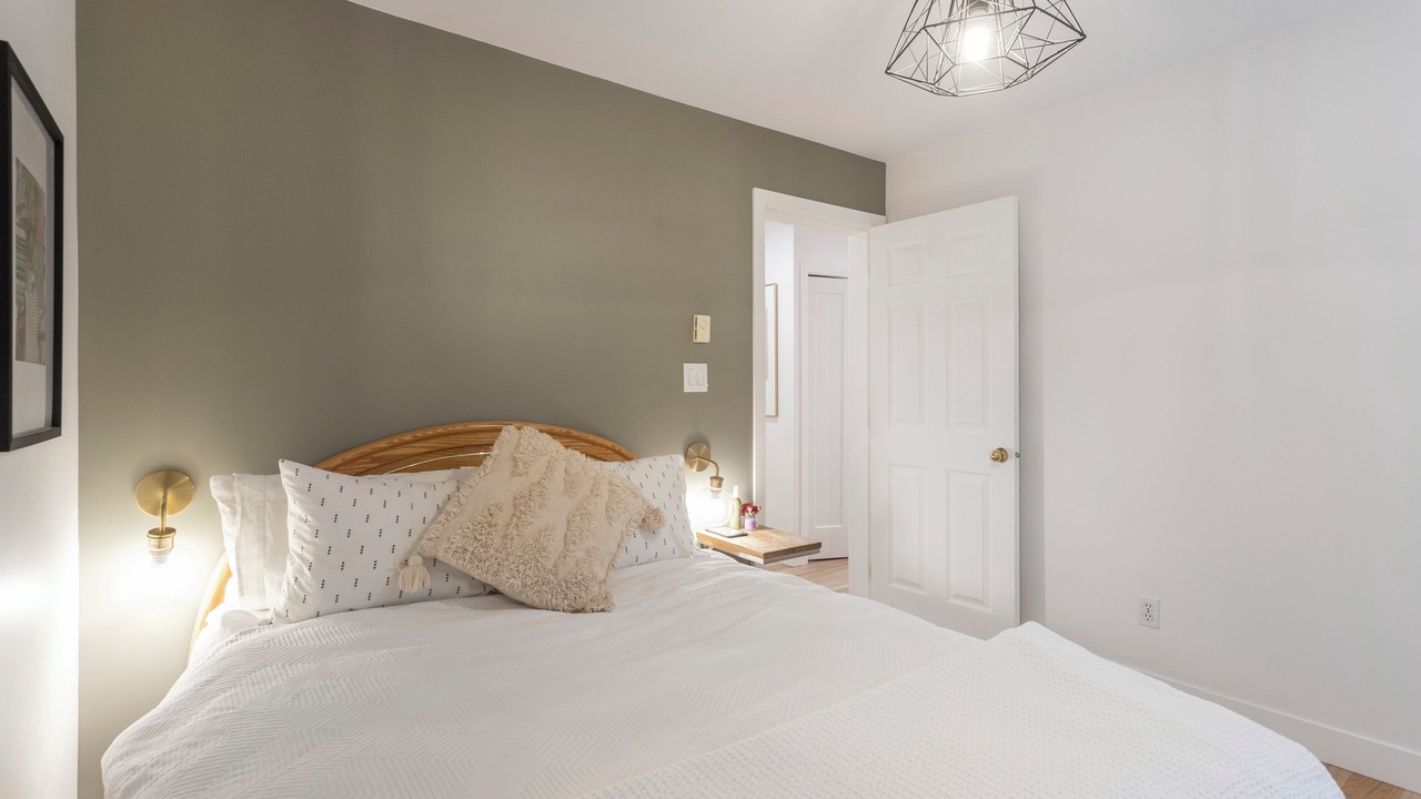 Photo of Bedroom in Grandview-Woodland