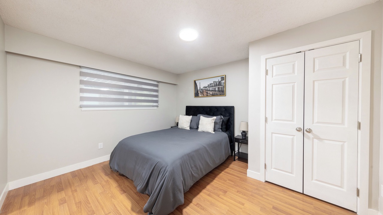 Photo of Bedroom in Newton