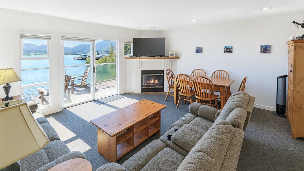 Photo of Bedroom in Tofino