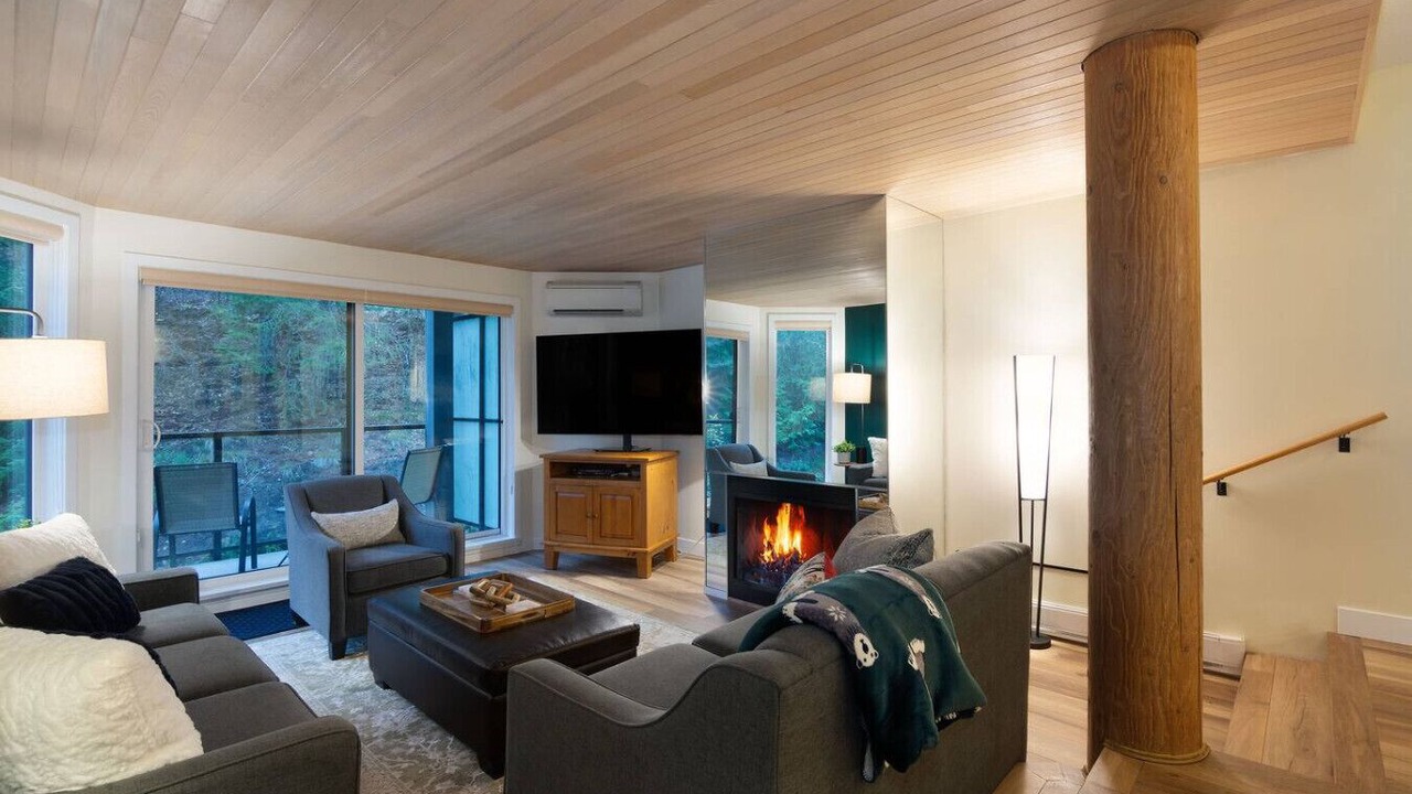Photo of Livingroom in Blueberry Hill