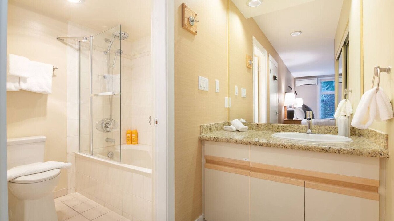 Photo of Bathroom in Blueberry Hill