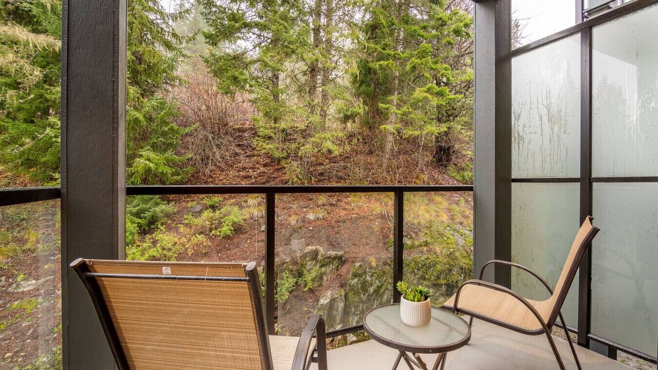 Photo of Outdoor in Blueberry Hill