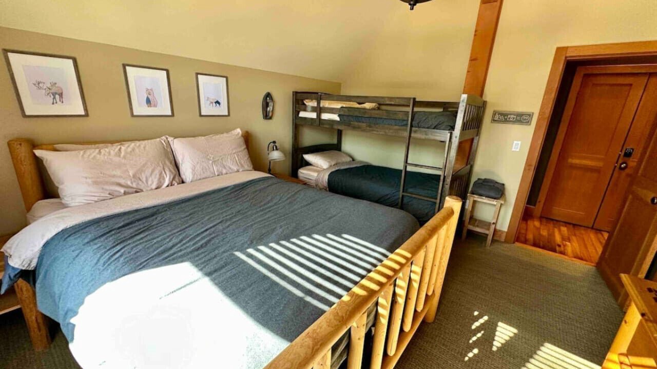 Photo of Bedroom in Golden