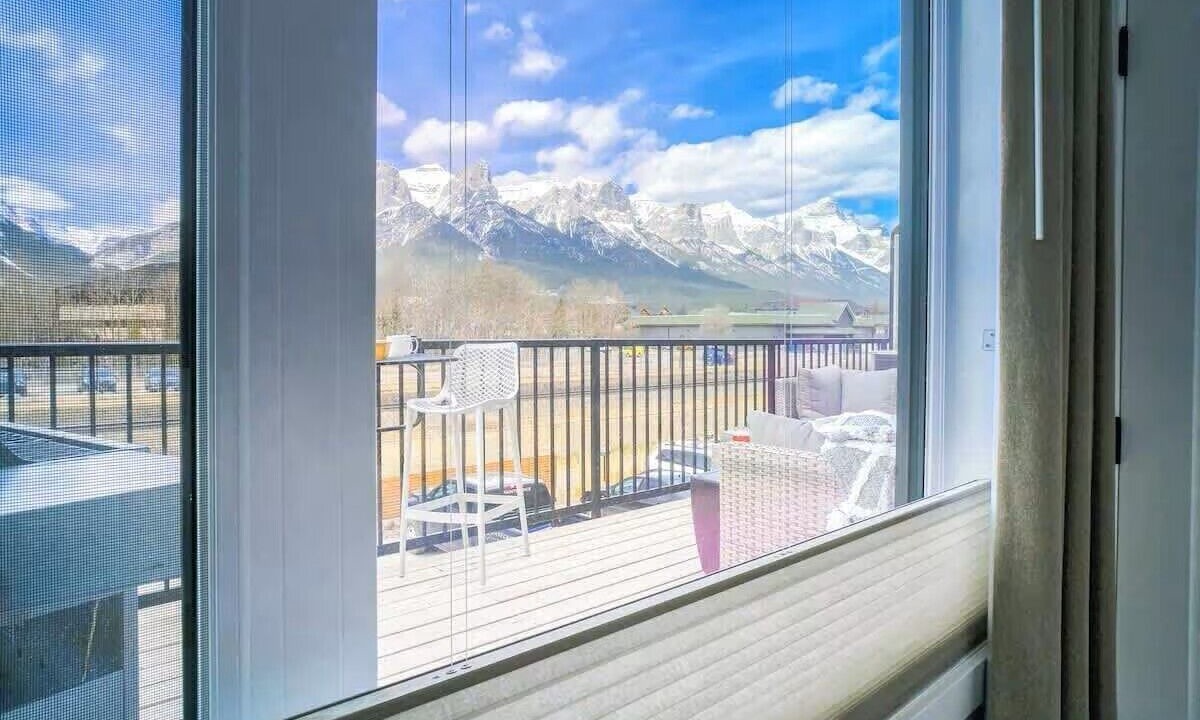 Photo of Others in Canmore