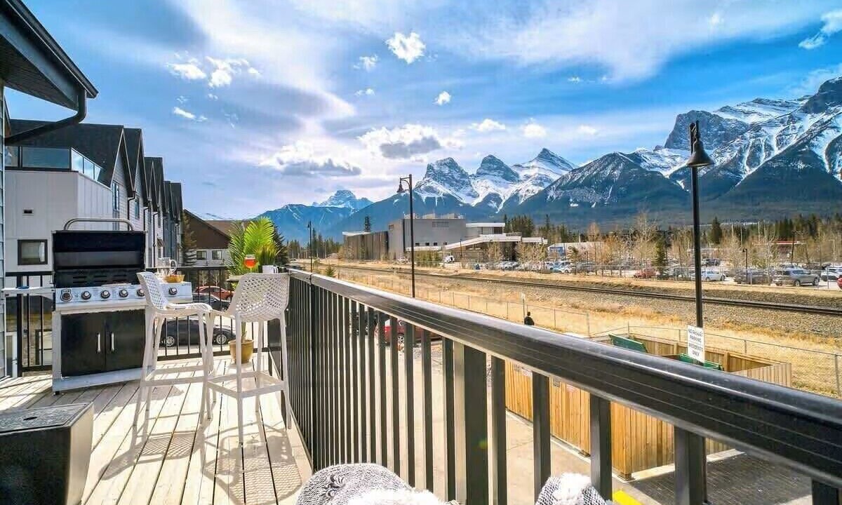 Photo of Others in Canmore