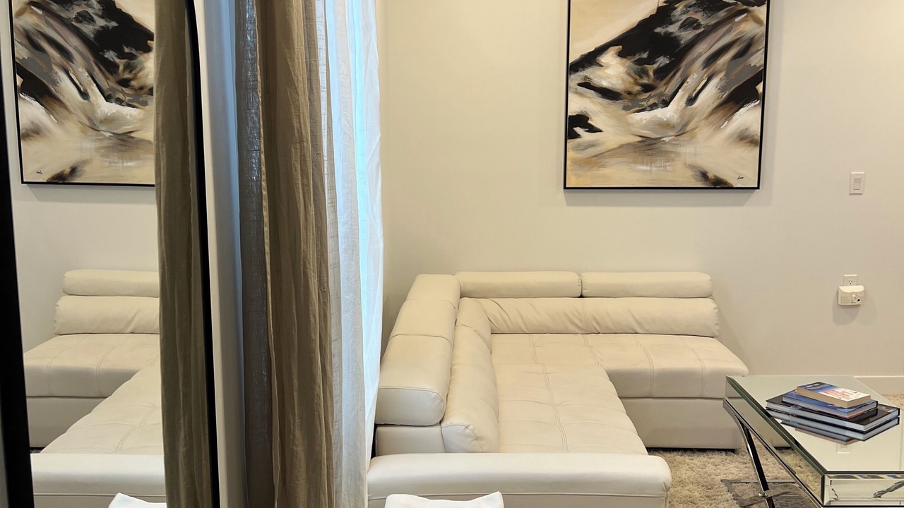 Photo of Livingroom in South Clearbrook