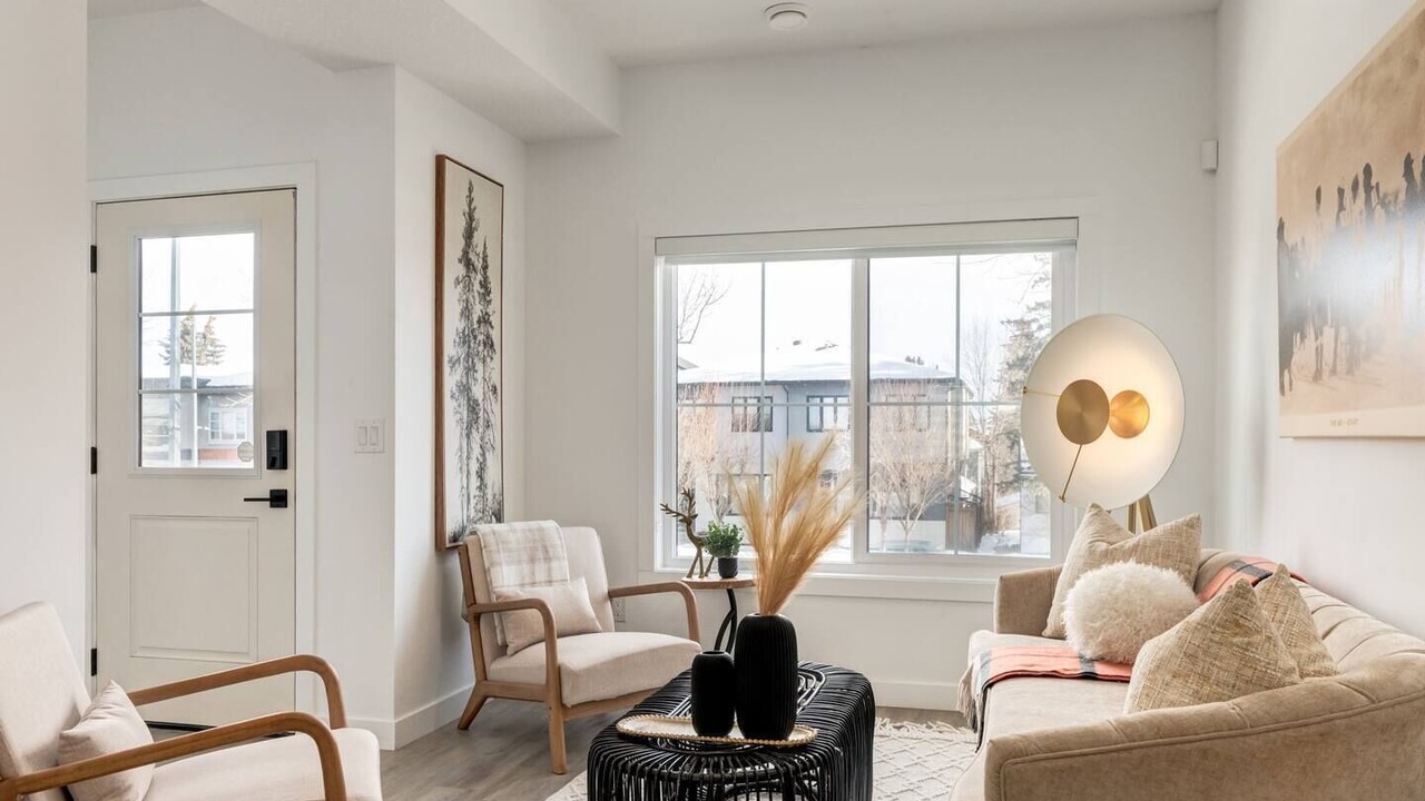 Photo of Livingroom in Southwest Calgary
