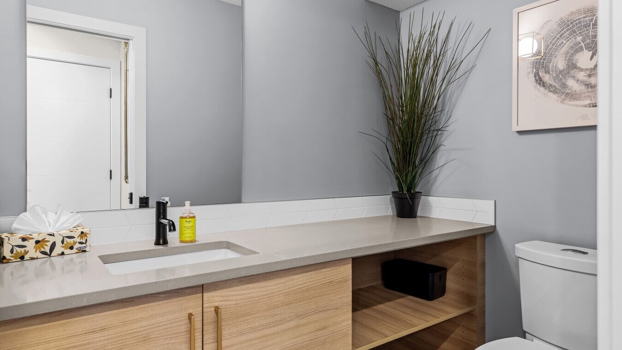 Photo of Bathroom in Harvie Heights