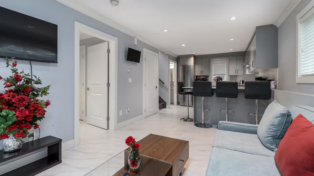 Photo of Livingroom in Sunset