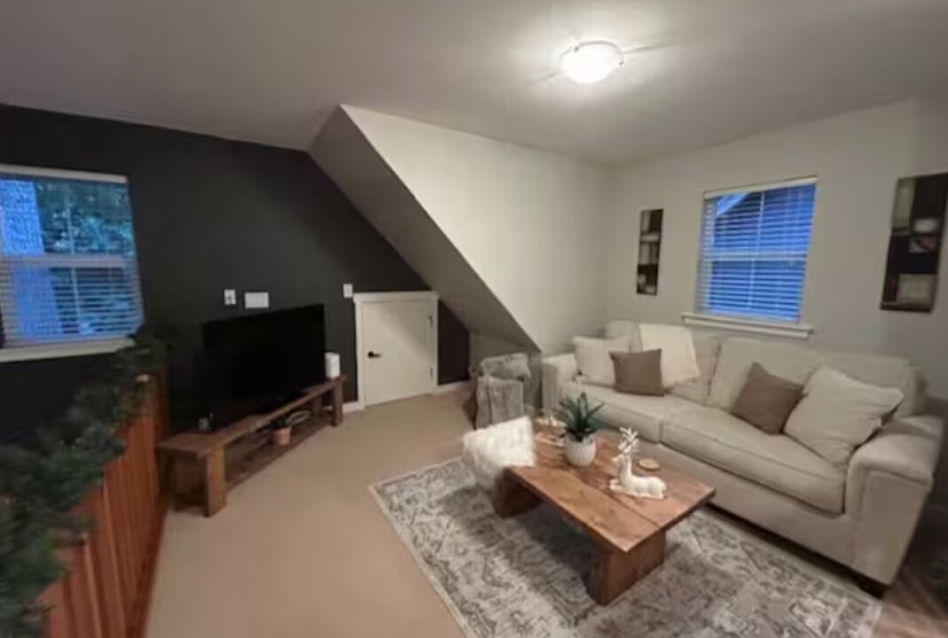 Photo of Livingroom in Lindell Beach