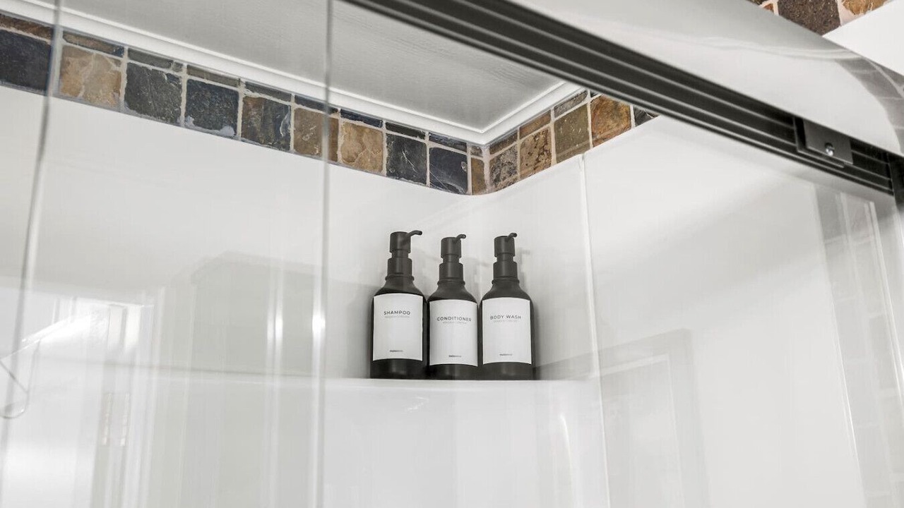 Photo of Bathroom in Campbell River