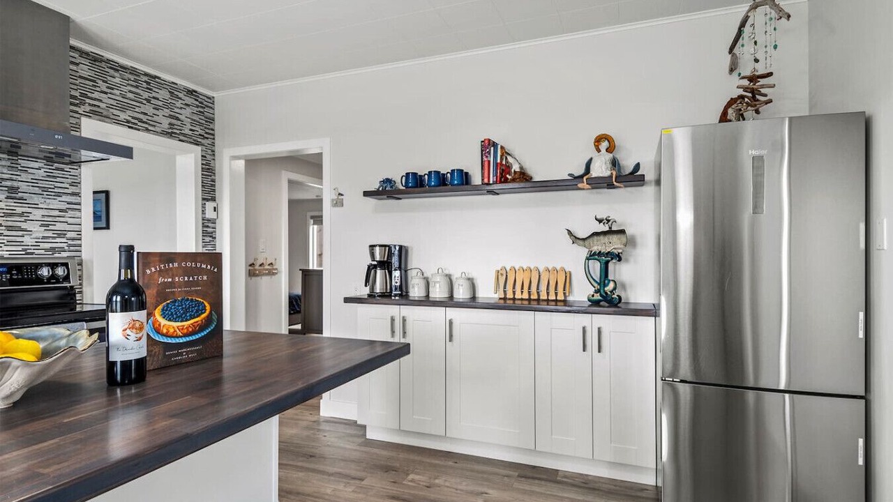 Photo of Kitchen in Campbell River