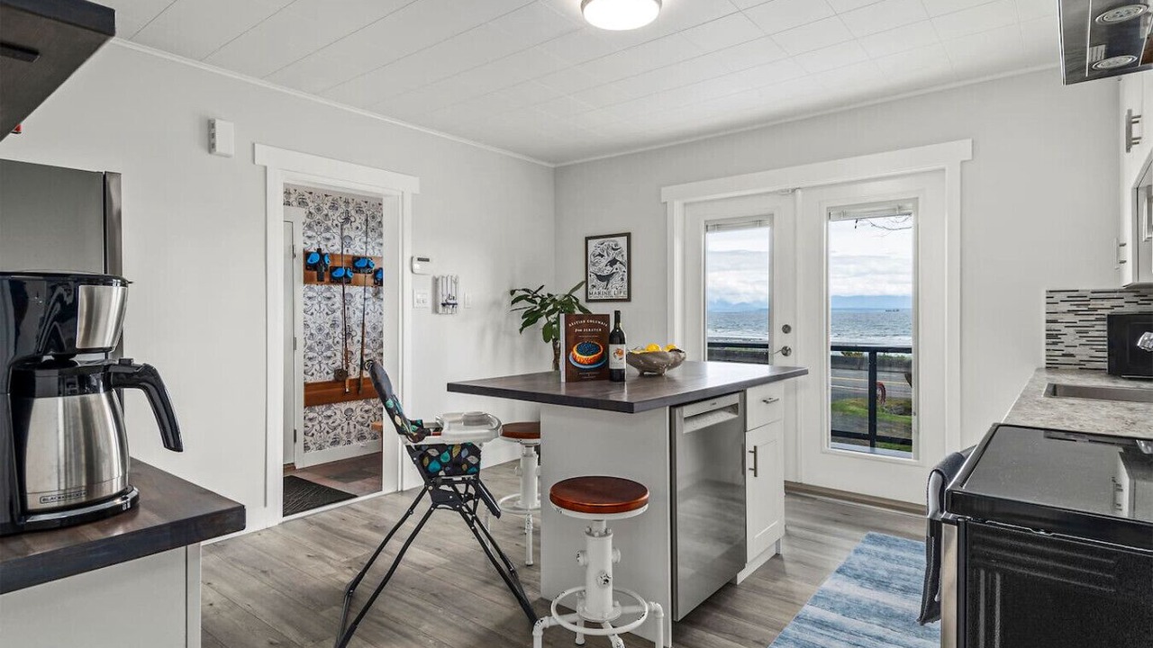 Photo of Kitchen in Campbell River