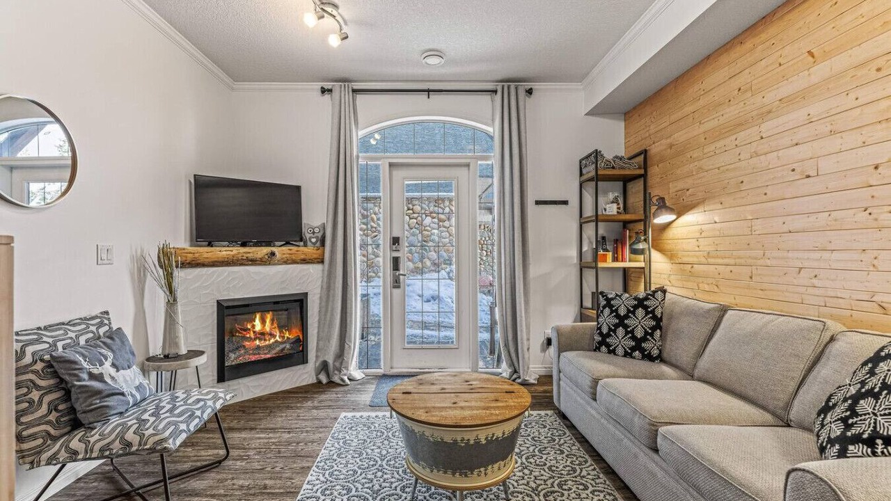 Photo of Livingroom in Canmore