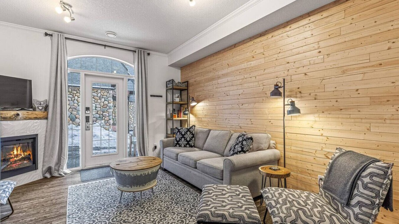 Photo of Livingroom in Canmore