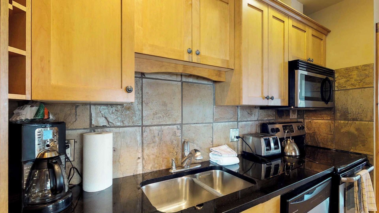 Photo of Kitchen in Snow Pine Estates