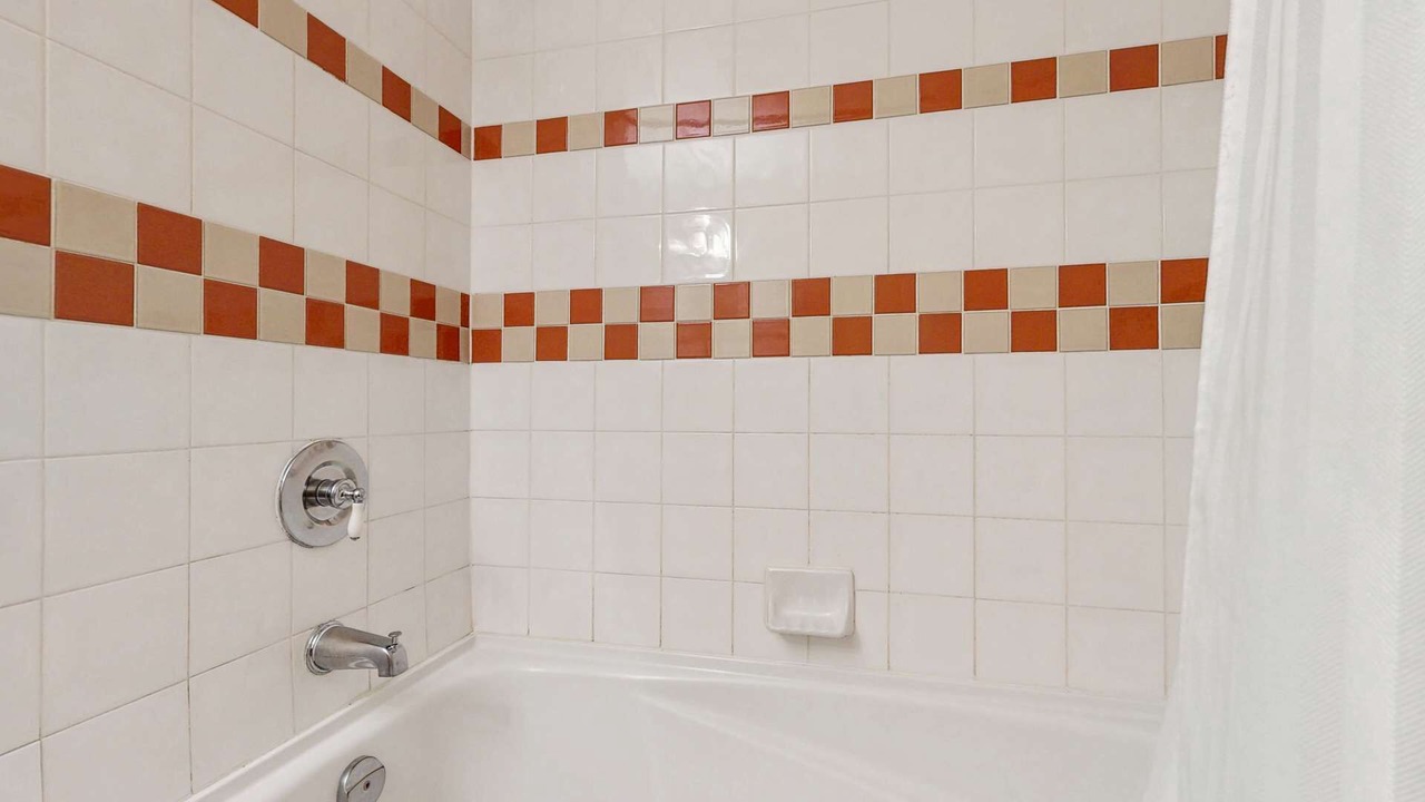Photo of Bathroom in Village North