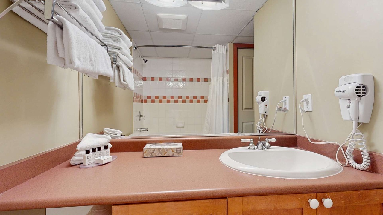 Photo of Bathroom in Village North