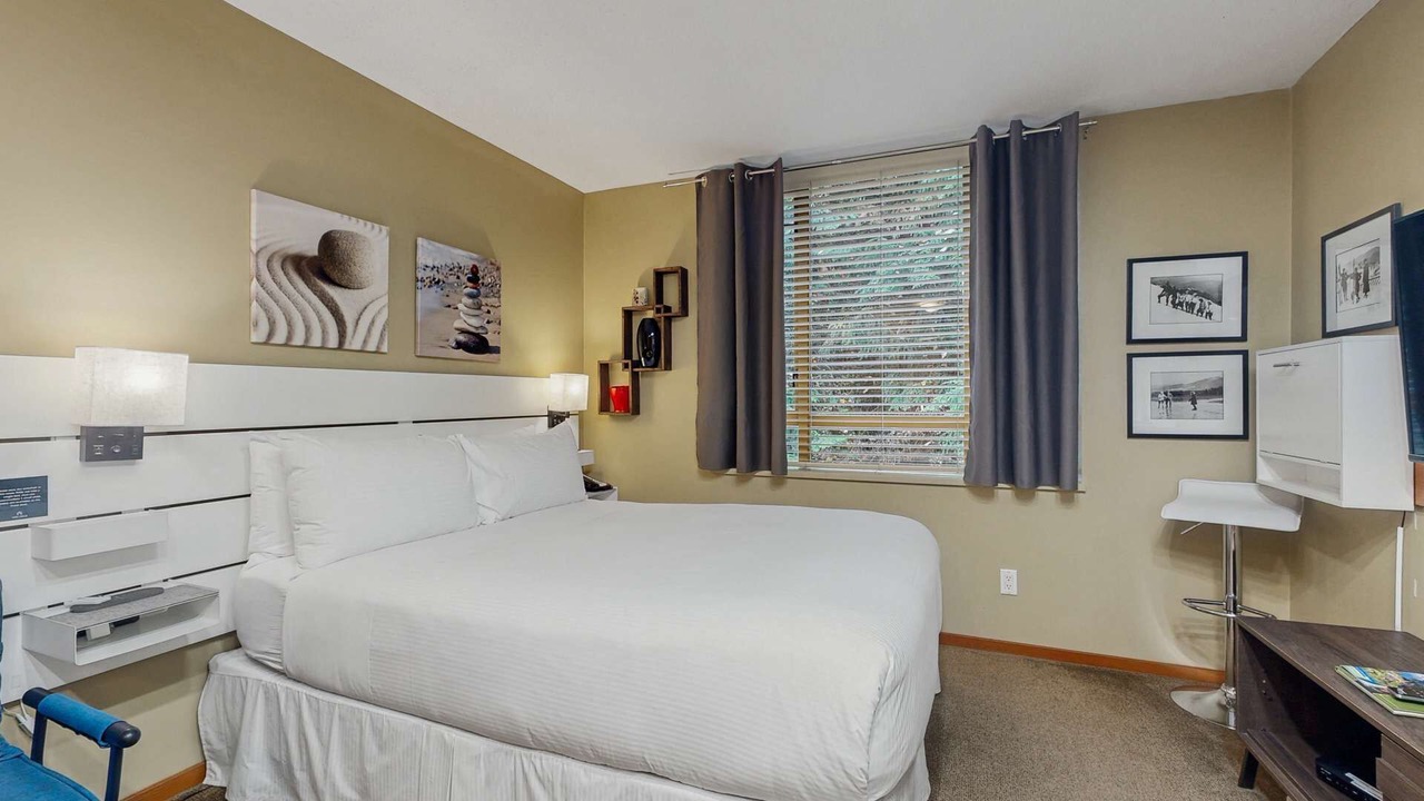 Photo of Bedroom in Village North
