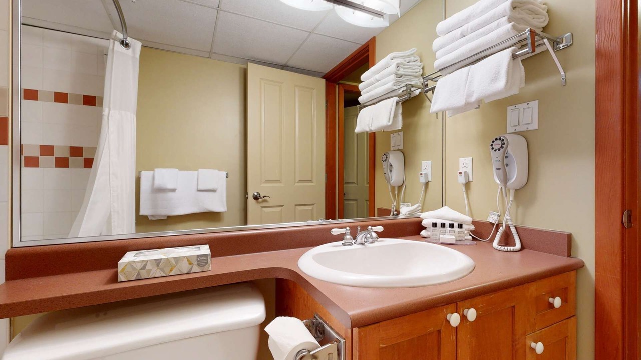 Photo of Bathroom in Village North