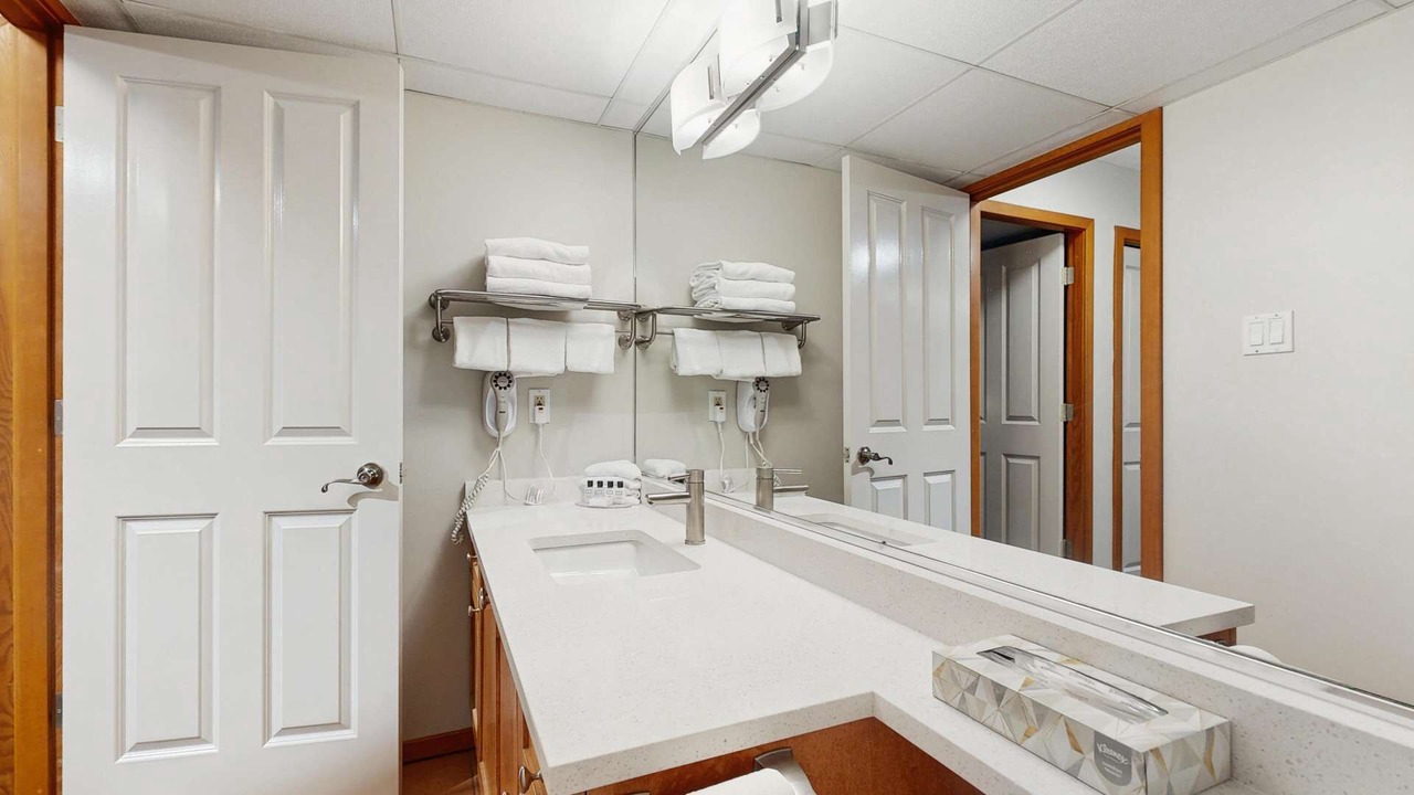 Photo of Bathroom in Village North