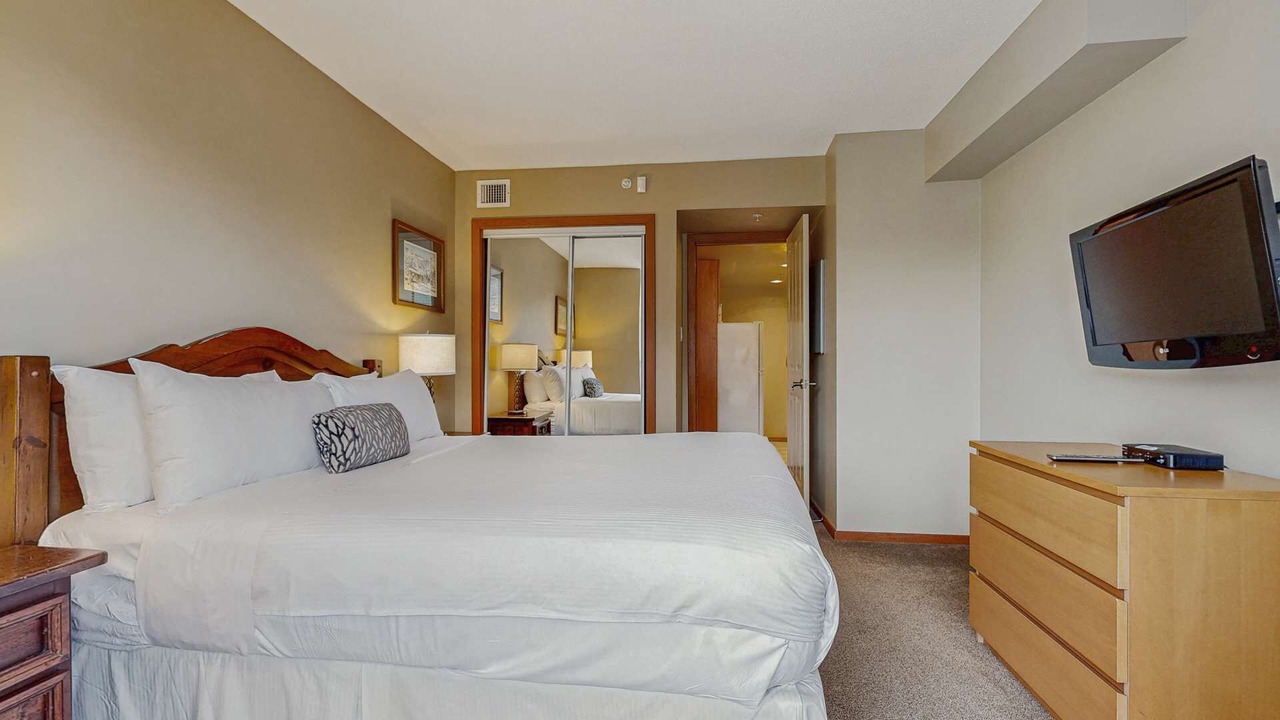 Photo of Bedroom in Village North