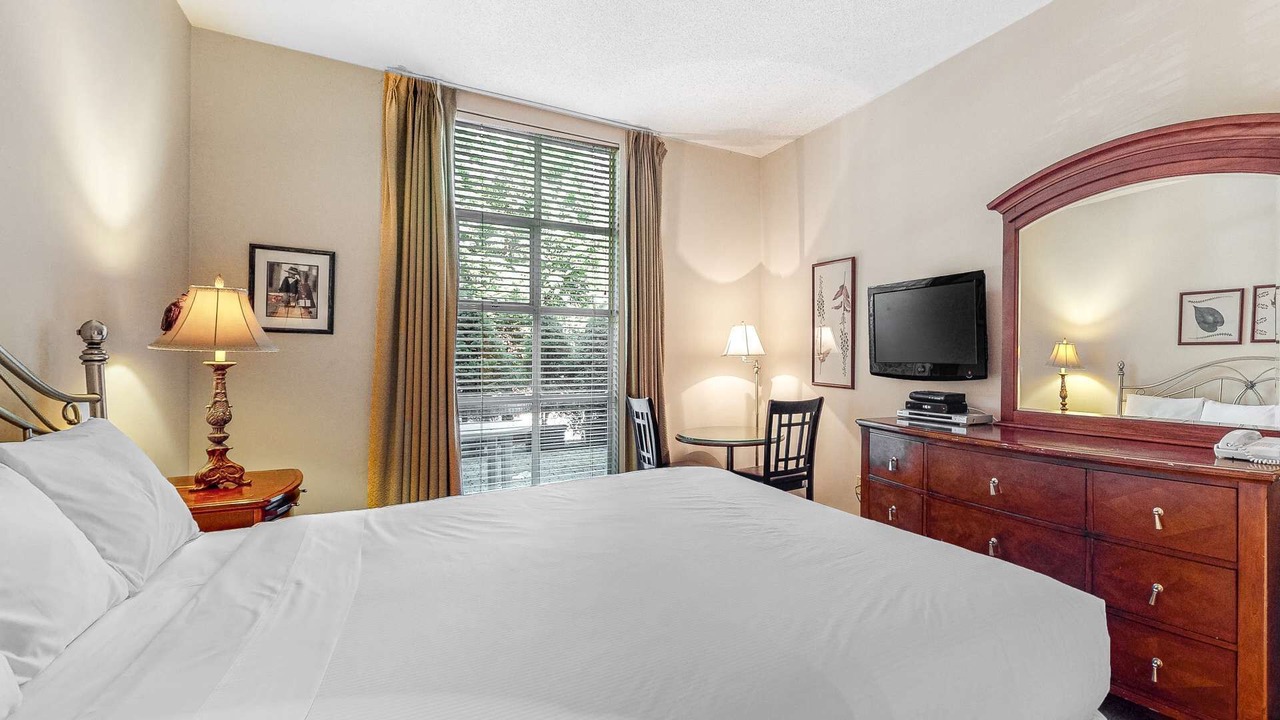 Photo of Bedroom in Blackcomb