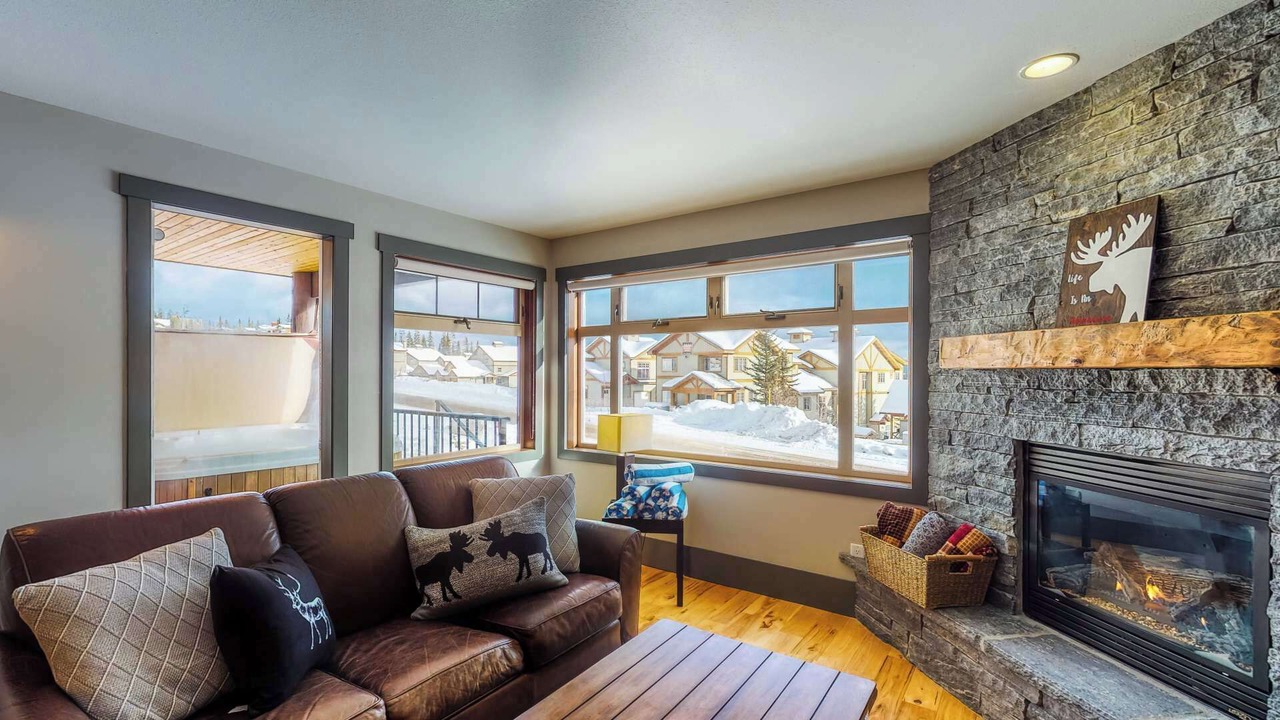 Photo of Livingroom in Big White Ski Resort