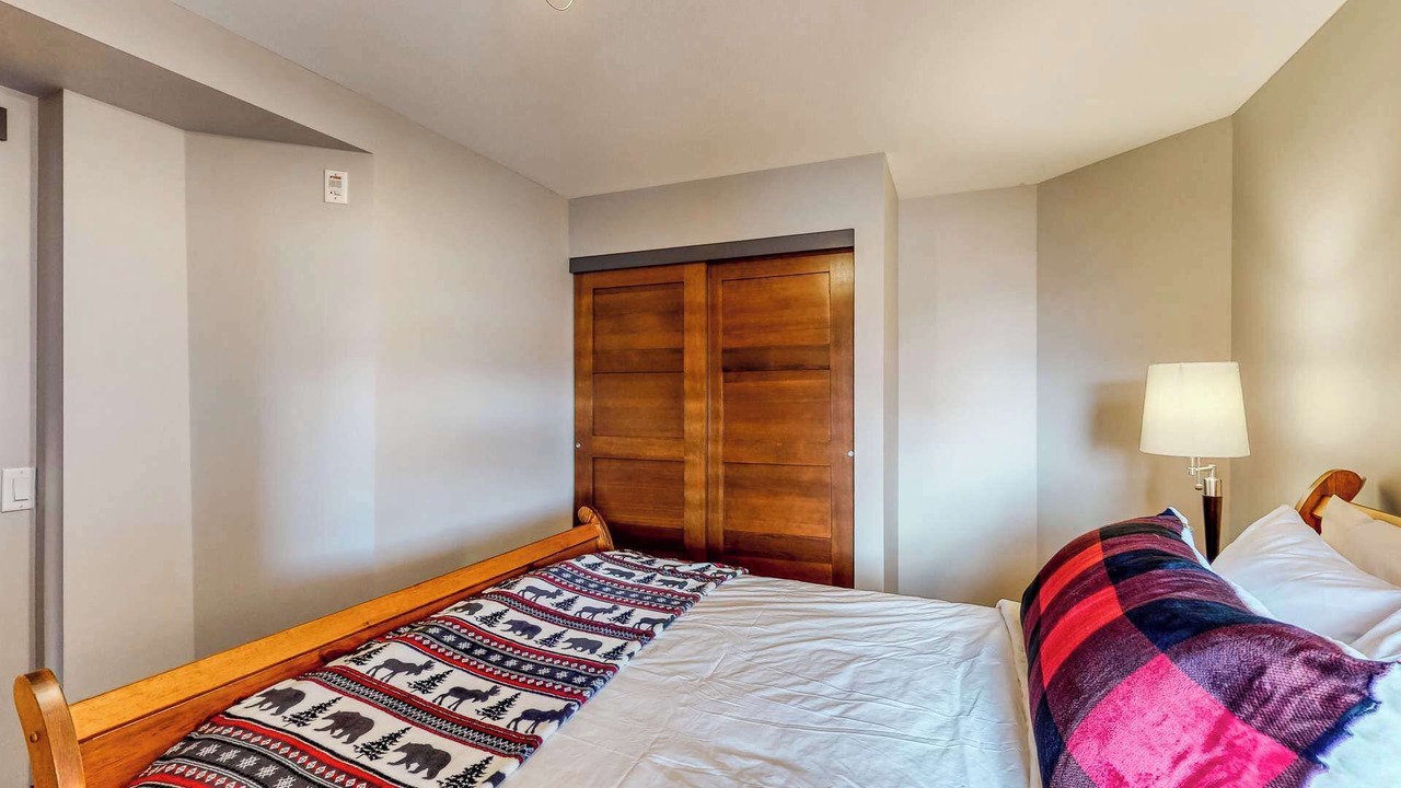 Photo of Bedroom in Big White Ski Resort