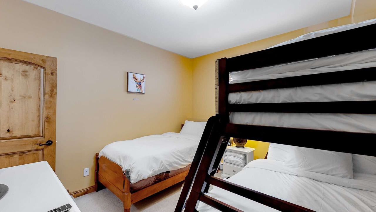 Photo of Bedroom in Big White Ski Resort