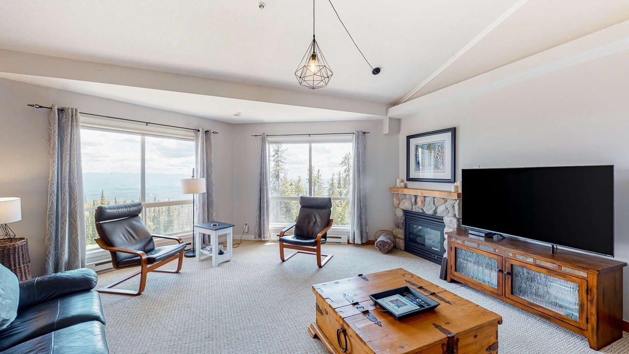 Photo of Livingroom in Big White Ski Resort
