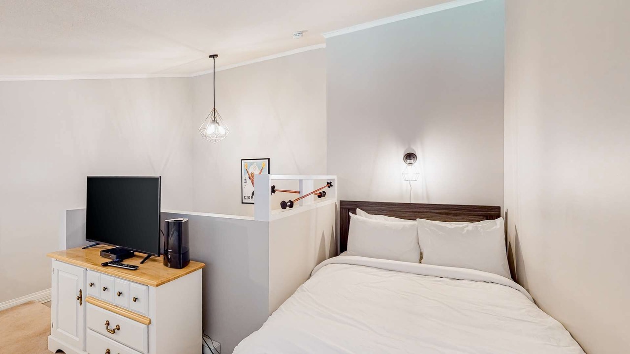 Photo of Bedroom in Big White Ski Resort